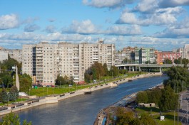 Калининградец погасил крупный долг по налогу, чтобы приставы не продали его квартиру 