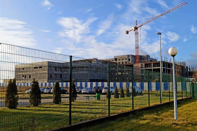 «Дело чести»: Алиханов объявил о возобновлении строительства онкоцентра 