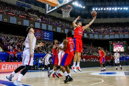 «Мы ЦСКА — мы победим»: как Калининград принимал первый матч баскетбольной Евролиги